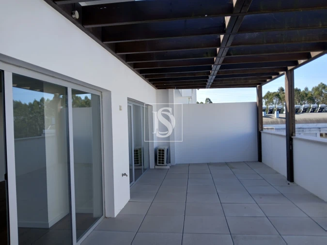 Apartamento T4 para Venda em Silvalde Foto 5