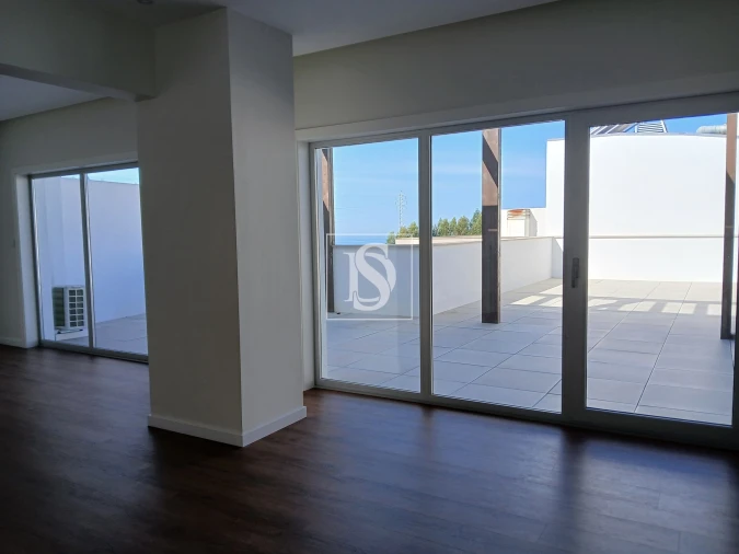 Apartamento T4 para Venda em Silvalde Foto 8