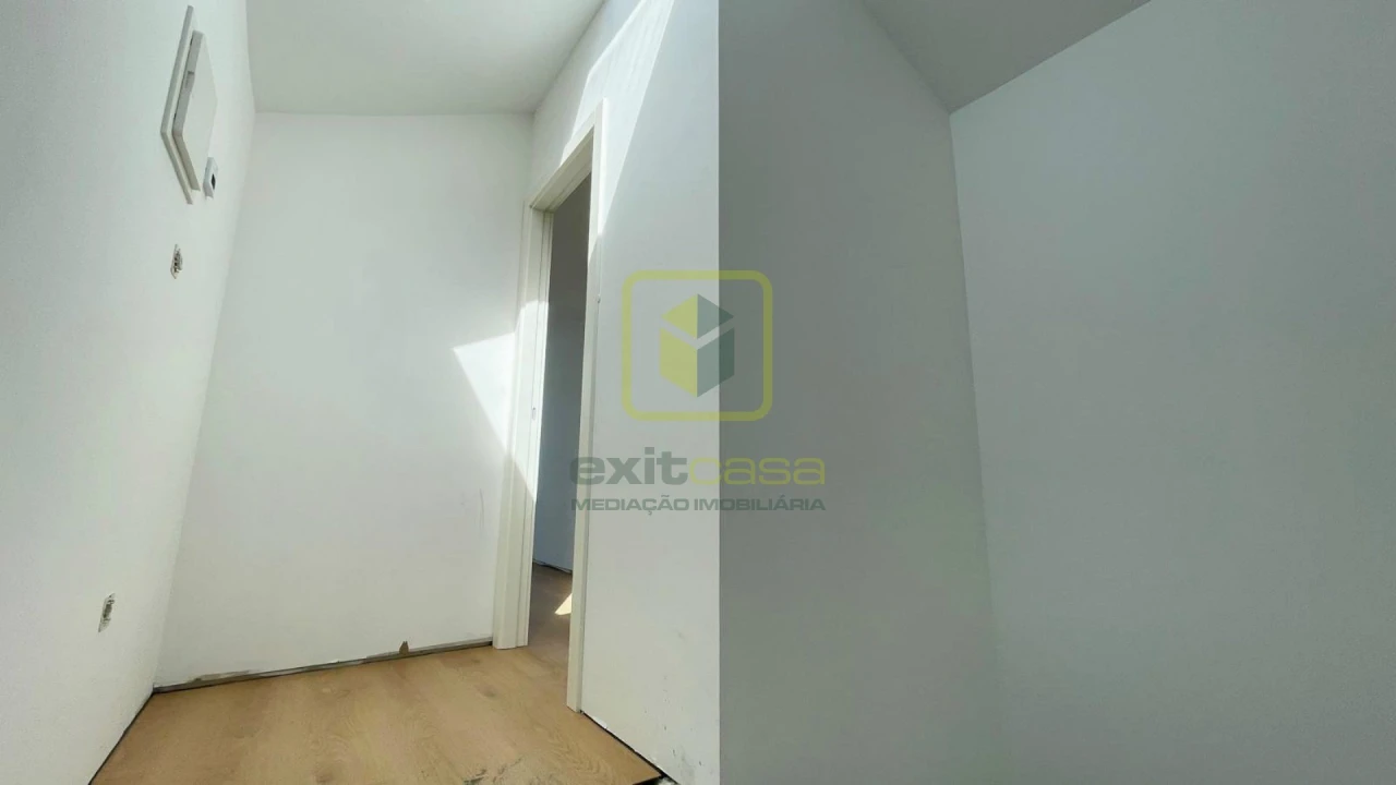 Moradia T2 para Venda em Glória e Vera Cruz Foto 17
