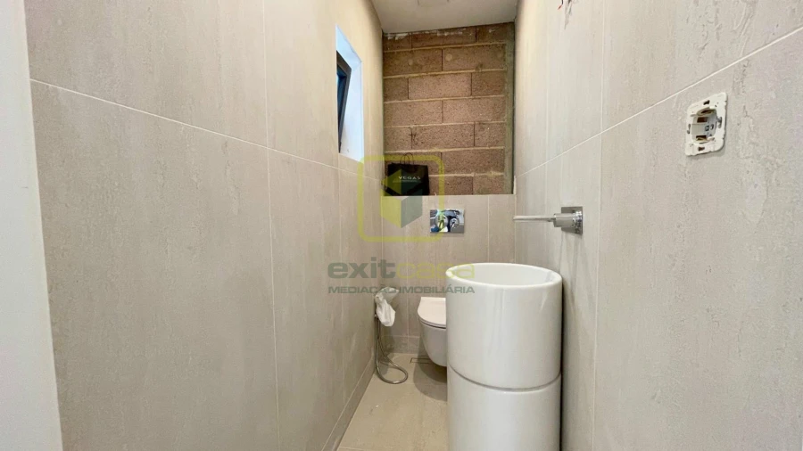 Moradia T2 para Venda em Glória e Vera Cruz Foto 5