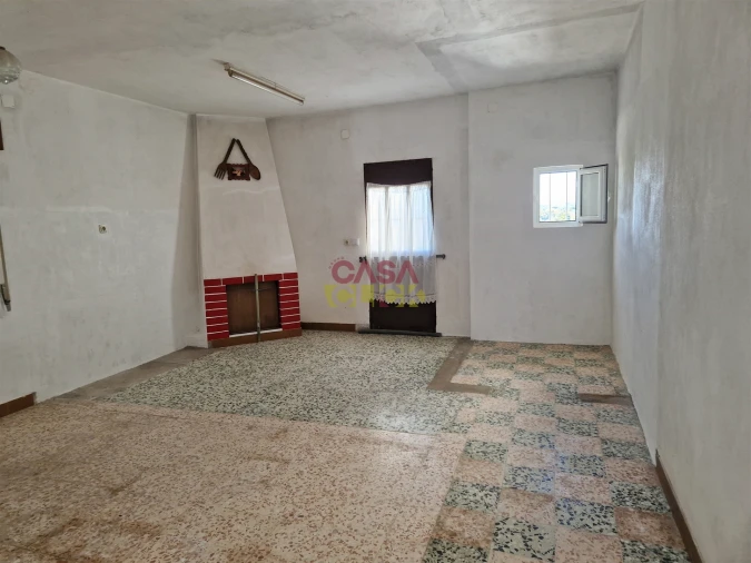 Armazém para Venda em Brogueira, Parceiros de Igreja e Alcorochel Foto 10