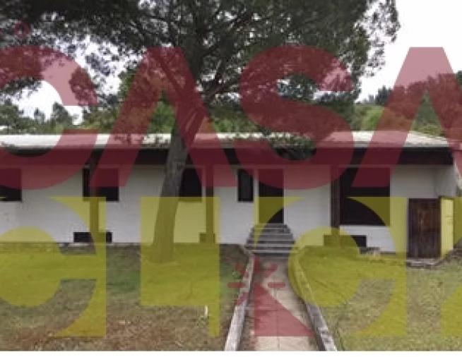 Armazém para Venda em Bemposta