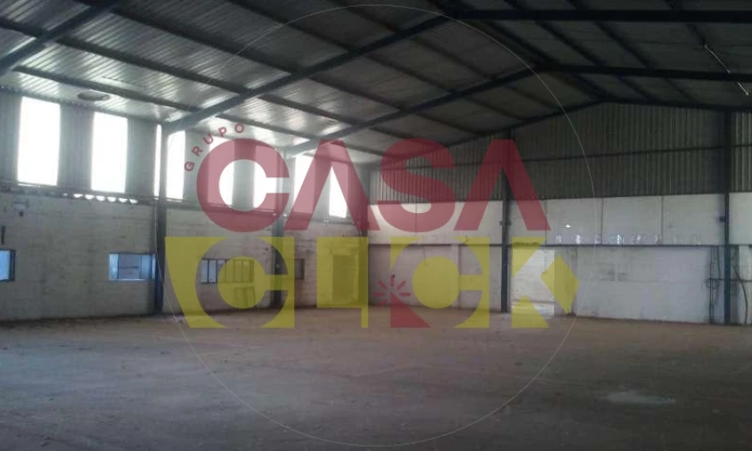 Armazém para Venda em Bemposta Foto 7