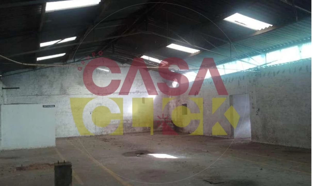 Armazém para Venda em Bemposta Foto 6