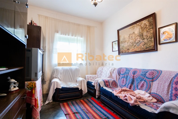 Moradia T3 para Venda em Branca Foto 7