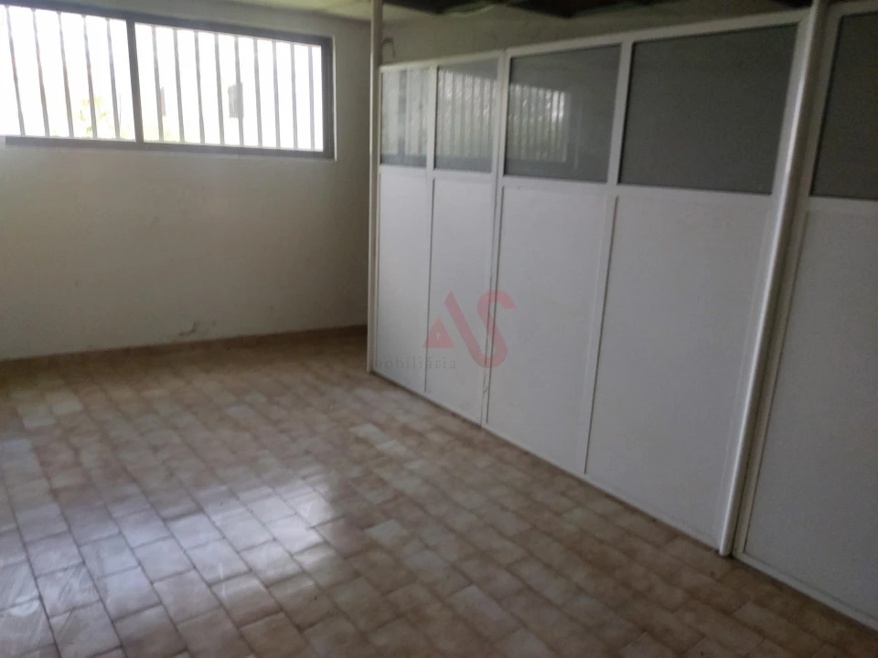 Loja para Venda em Albufeira e Olhos de Água Foto 3