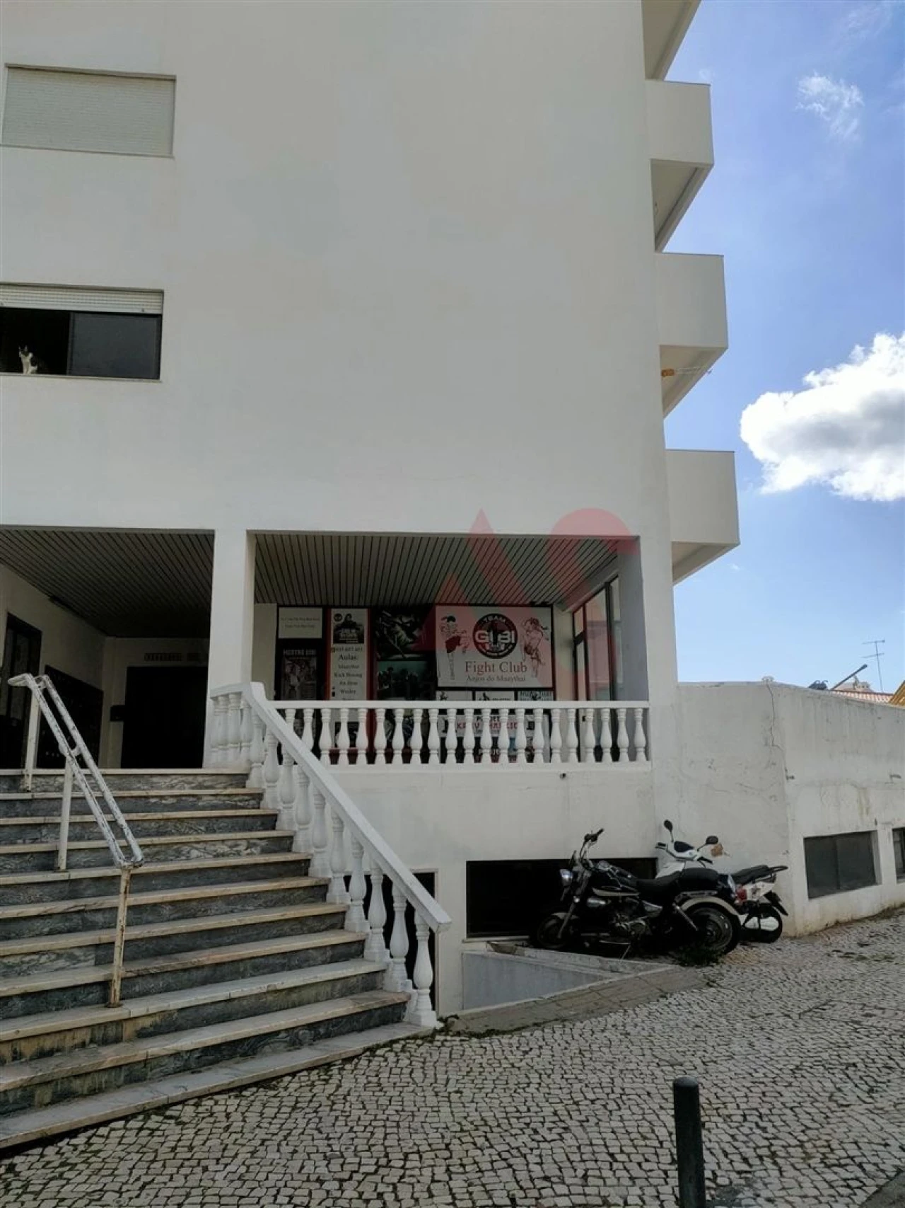 Loja para Venda em Albufeira e Olhos de Água Foto 11