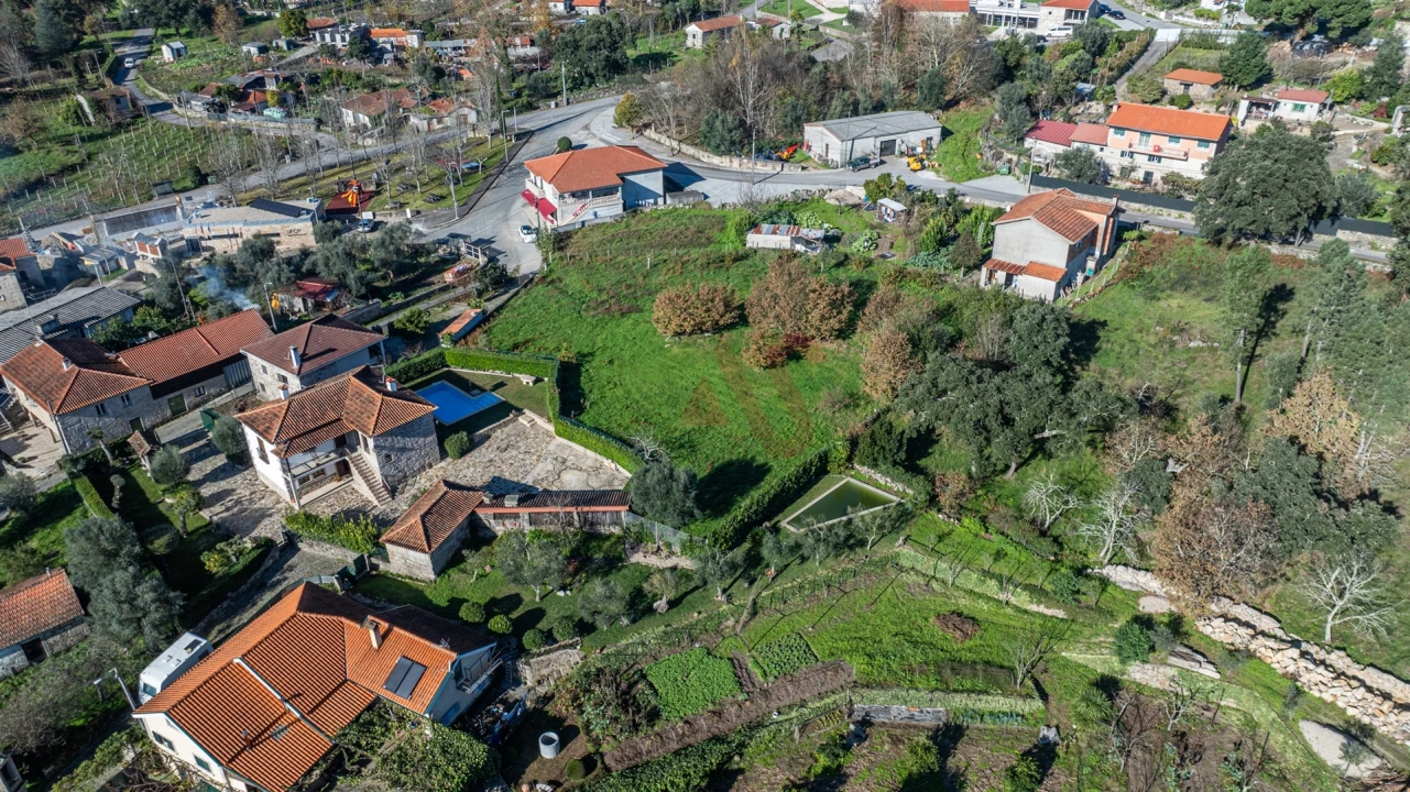 Terreno para Venda em Campanhó e Paradança Foto 6