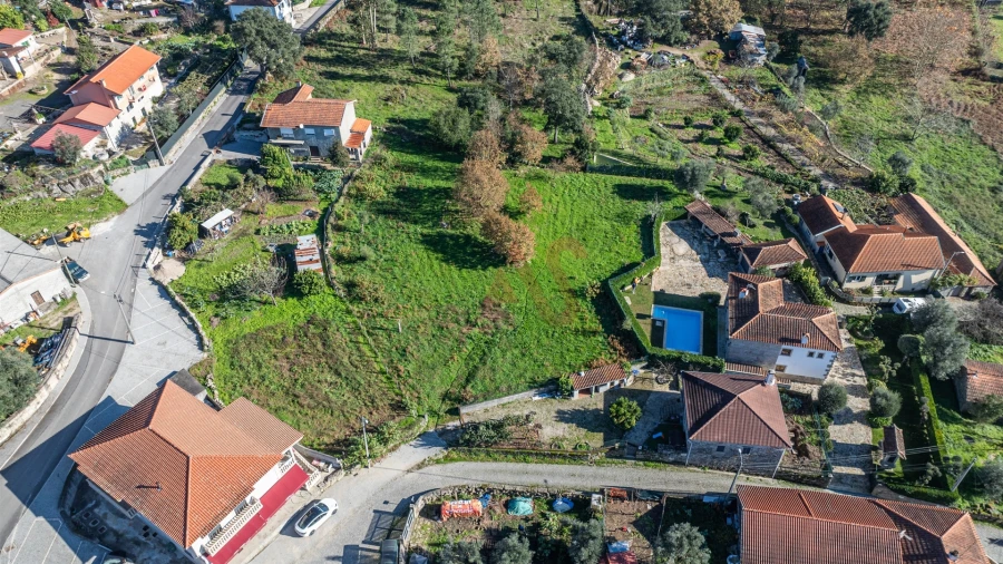 Terreno para Venda em Campanhó e Paradança Foto 9