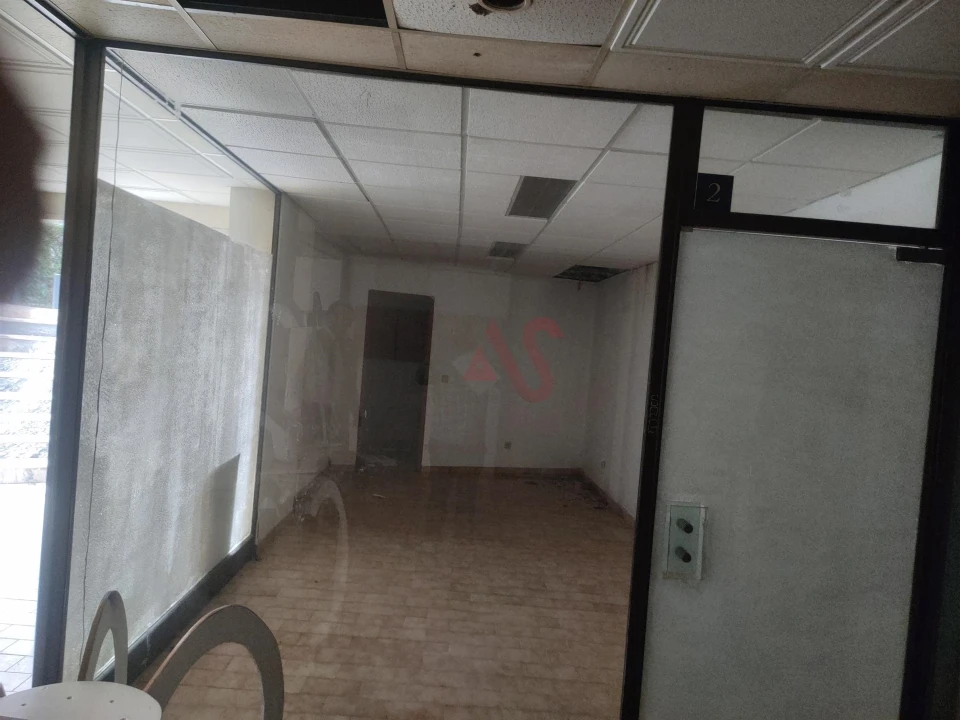 Loja para Venda em Albufeira e Olhos de Água Foto 1