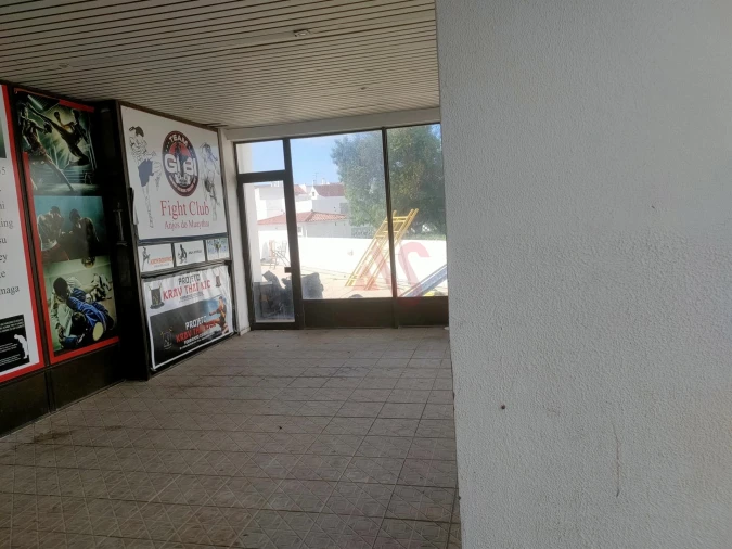 Loja para Venda em Albufeira e Olhos de Água Foto 12