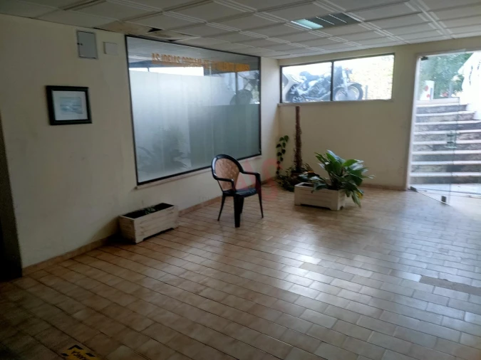 Loja para Venda em Albufeira e Olhos de Água Foto 8