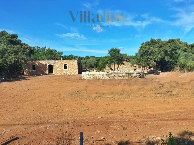 Moradia T3 para Venda em Chãos Foto 11