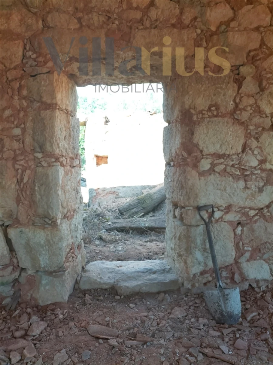 Moradia T3 para Venda em Chãos Foto 4