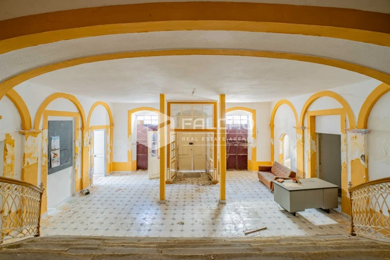 Armazém para Venda em Sé e São Lourenço Foto 7