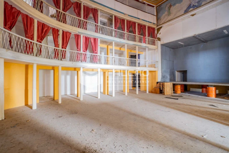 Armazém para Venda em Sé e São Lourenço Foto 10