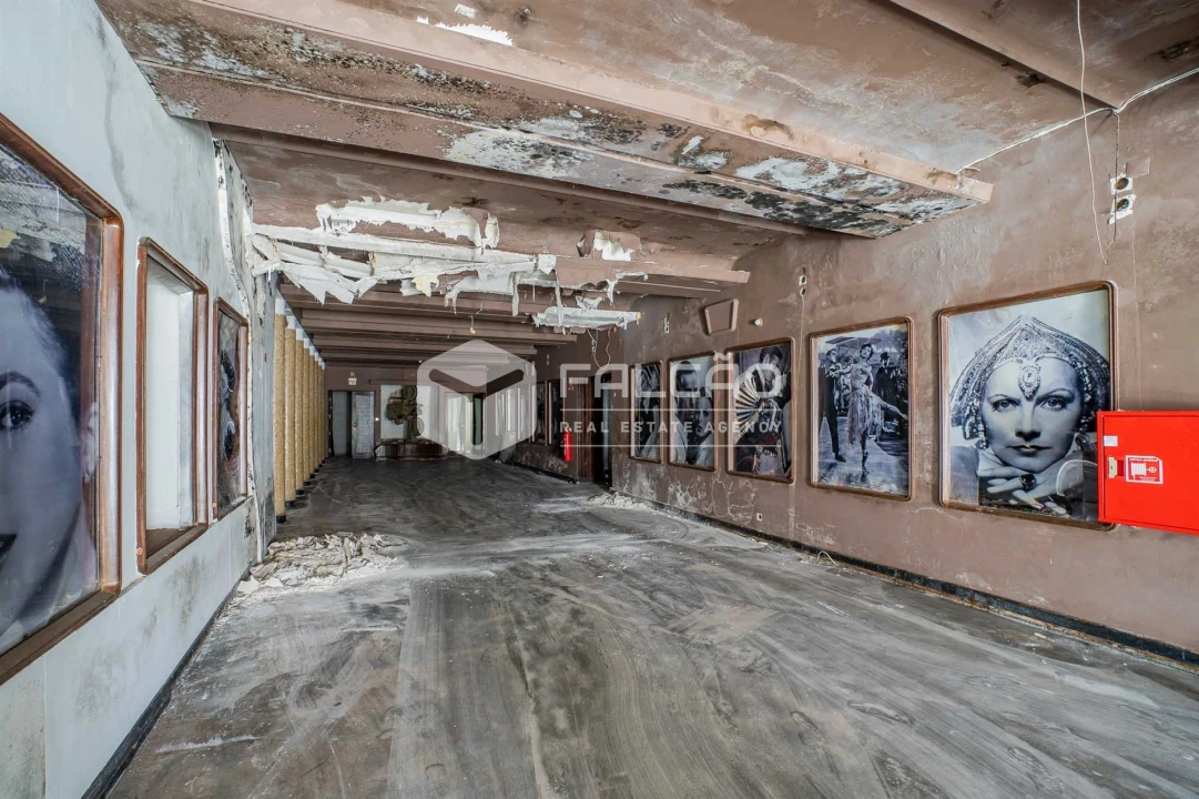 Armazém para Venda em Sé e São Lourenço Foto 14