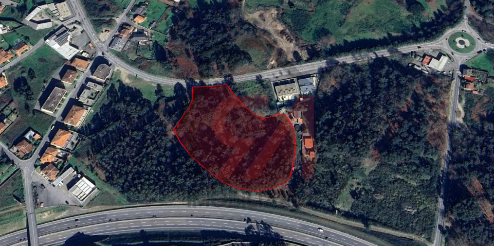 Terreno para Venda em Paços de Ferreira