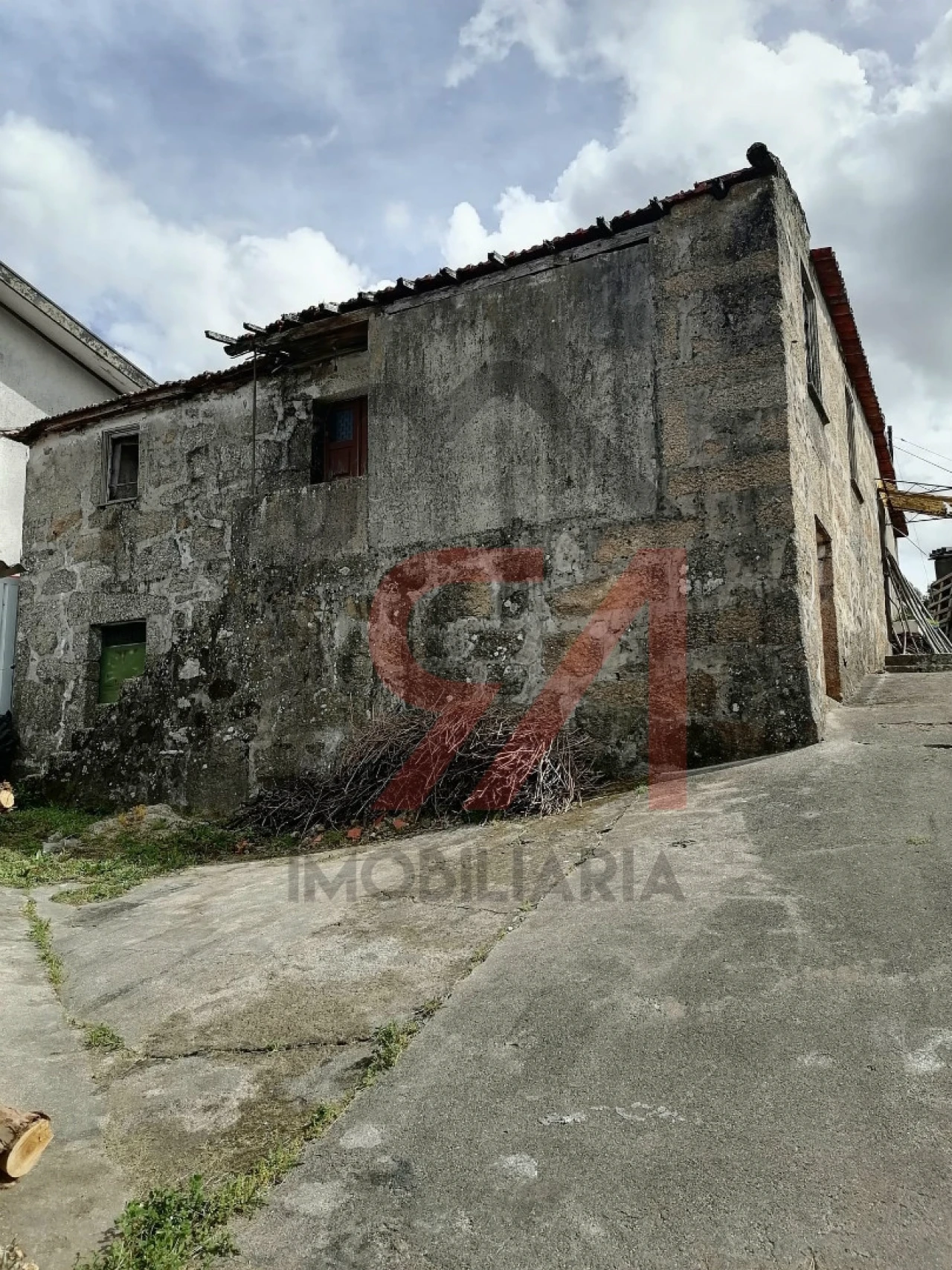 Moradia T0 para Venda em Carvalhosa Foto 20