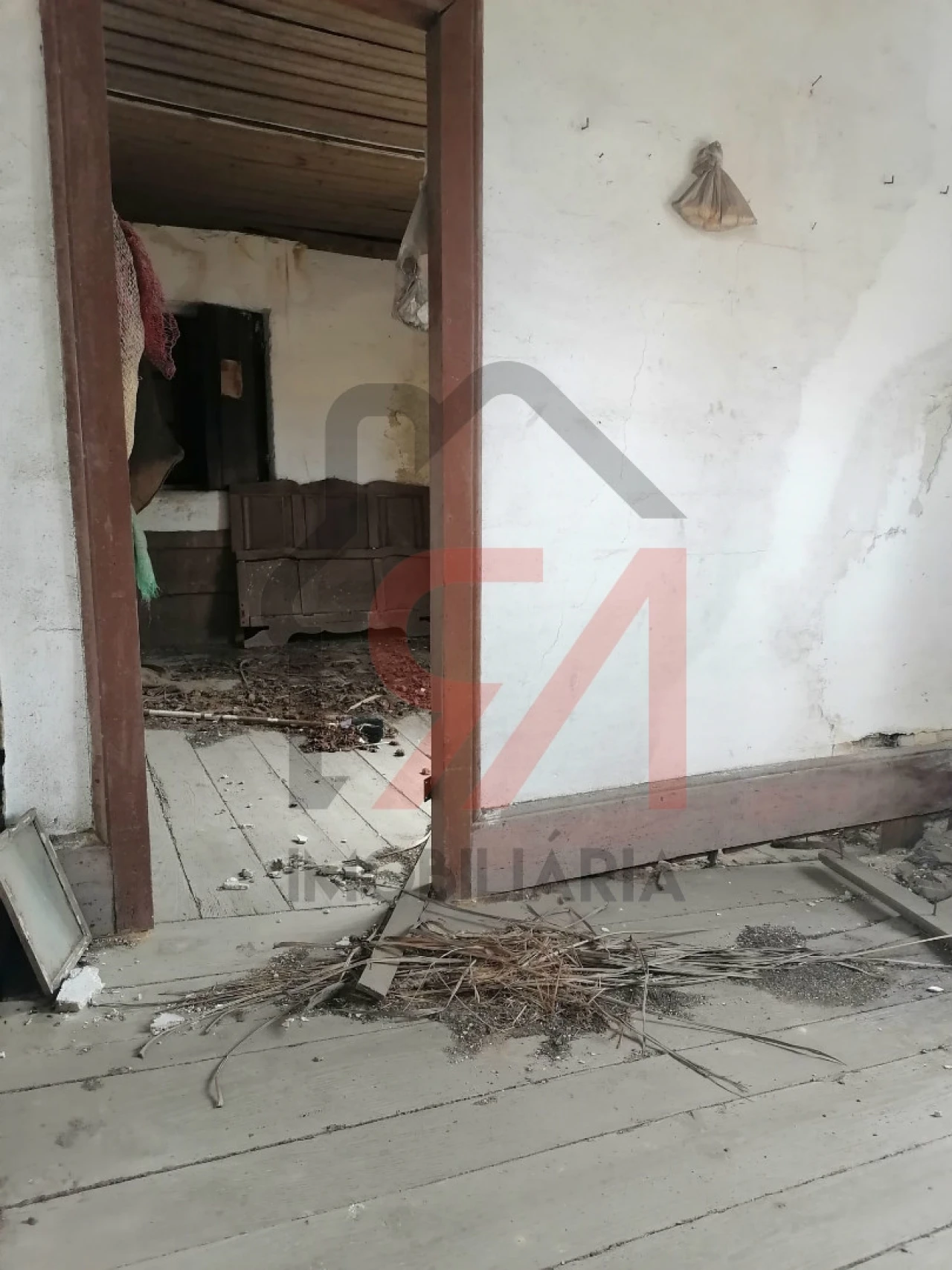 Moradia T0 para Venda em Carvalhosa Foto 14