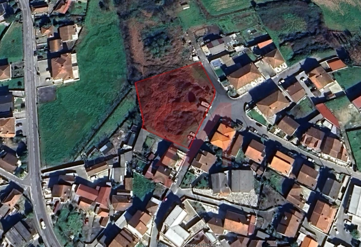 Terreno para Venda em Paços de Ferreira Foto 1