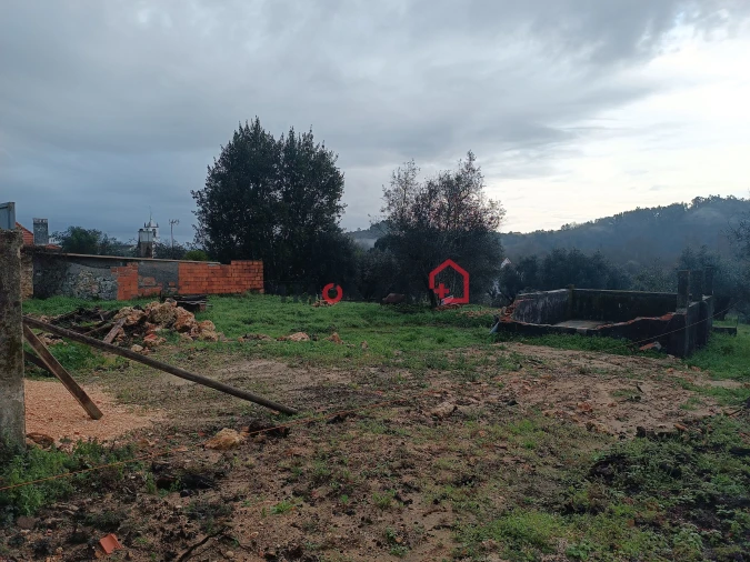 Moradia T0 para Venda em Seiça Foto 18