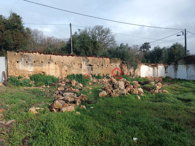 Moradia T0 para Venda em Seiça Foto 12