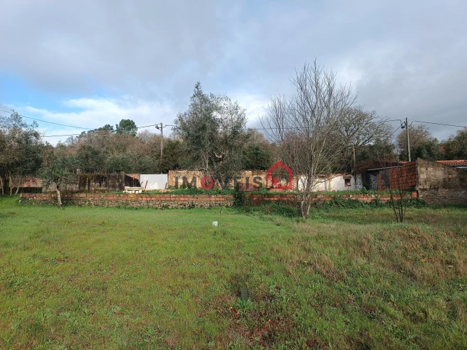 Moradia T0 para Venda em Seiça Foto 7