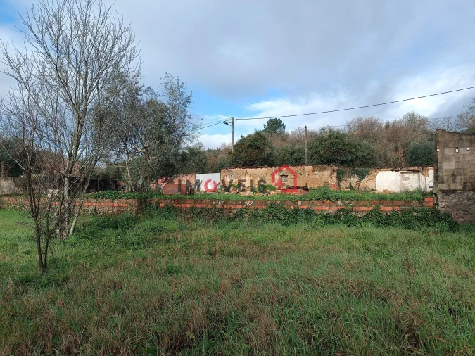 Moradia T0 para Venda em Seiça Foto 8