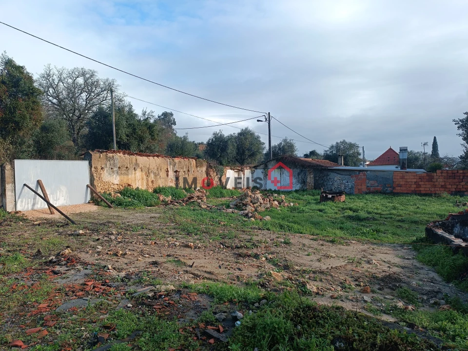 Moradia T0 para Venda em Seiça Foto 9