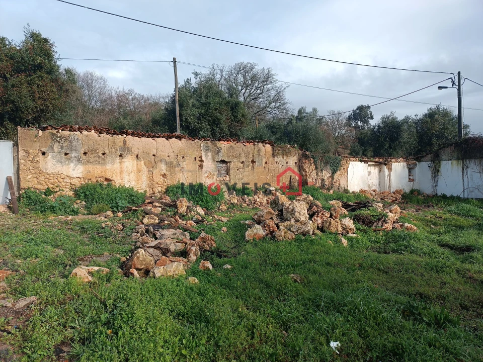 Moradia T0 para Venda em Seiça Foto 12