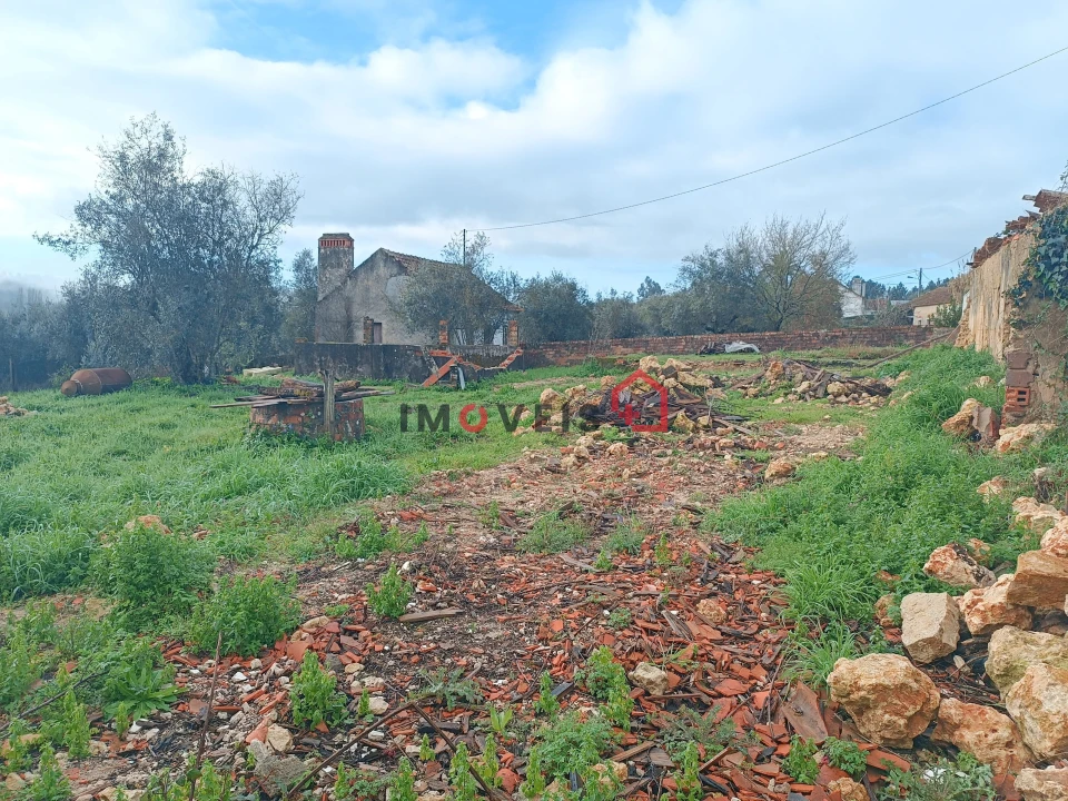 Moradia T0 para Venda em Seiça Foto 6