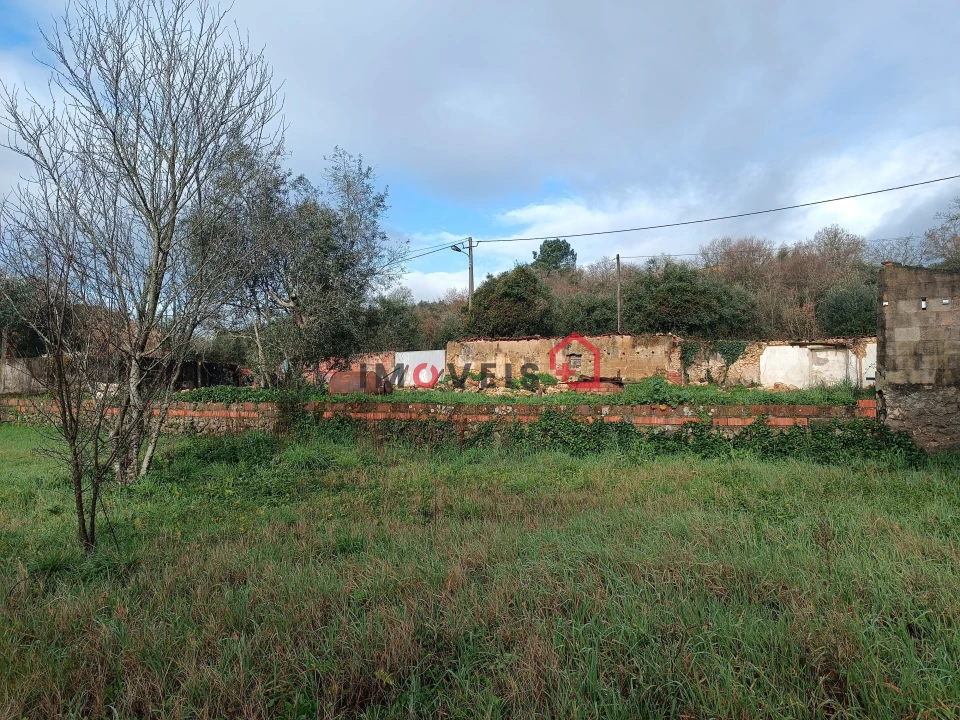 Moradia T0 para Venda em Seiça Foto 8