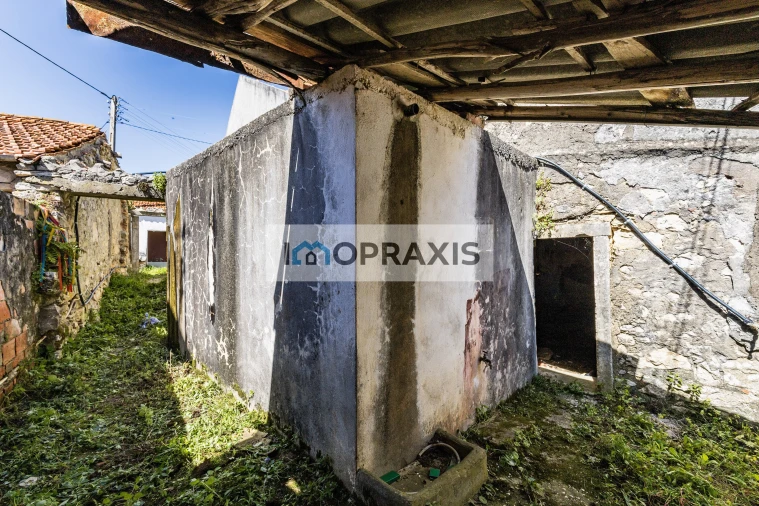 Moradia T2 para Venda em Reguengo do Fetal Foto 14