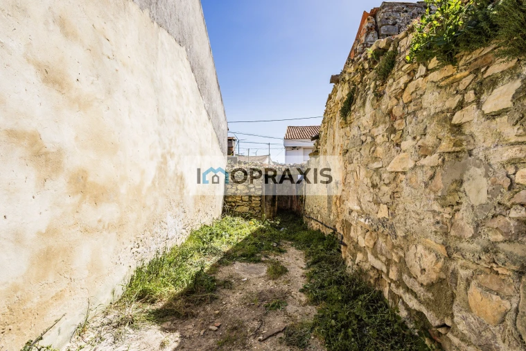 Moradia T2 para Venda em Reguengo do Fetal Foto 13