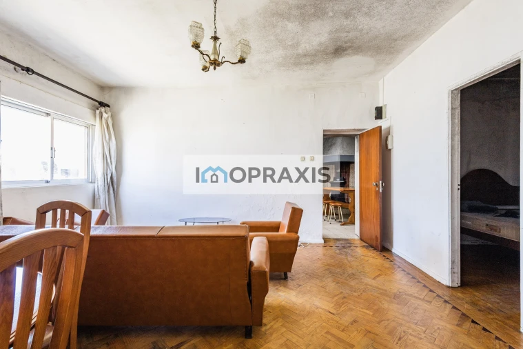 Moradia T2 para Venda em Reguengo do Fetal Foto 6