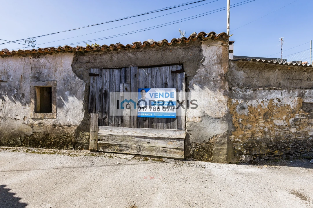 Moradia T2 para Venda em Reguengo do Fetal Foto 16