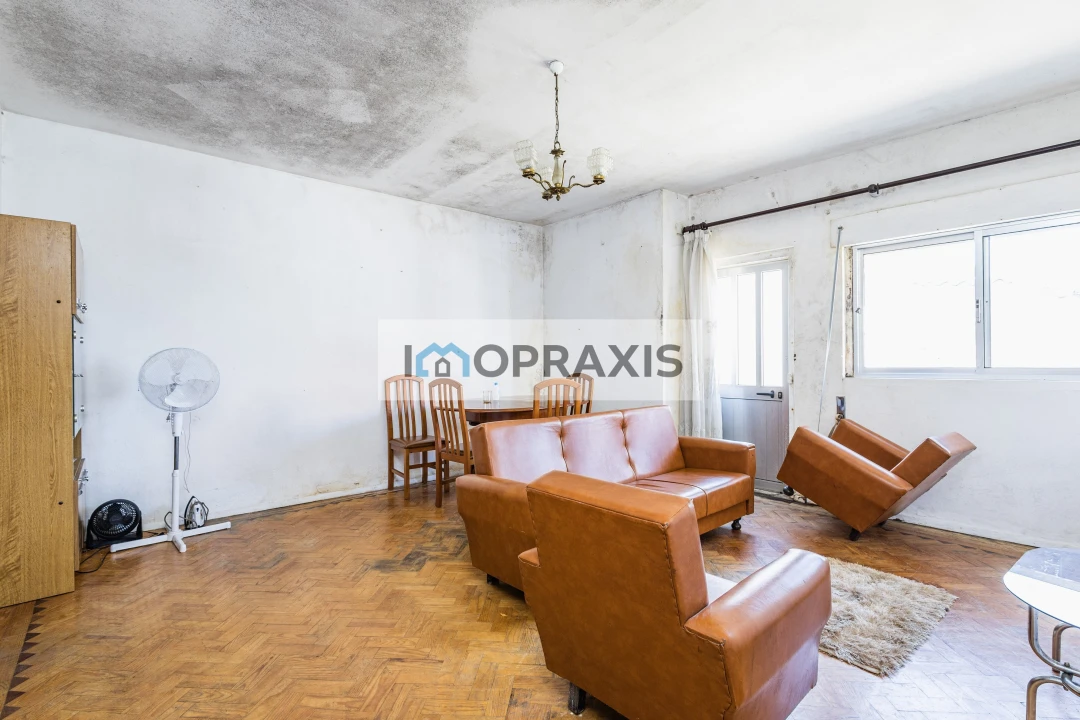 Moradia T2 para Venda em Reguengo do Fetal Foto 4