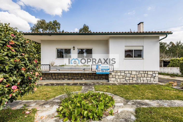 Moradia T4 para Venda em Monte Redondo e Carreira Foto 2