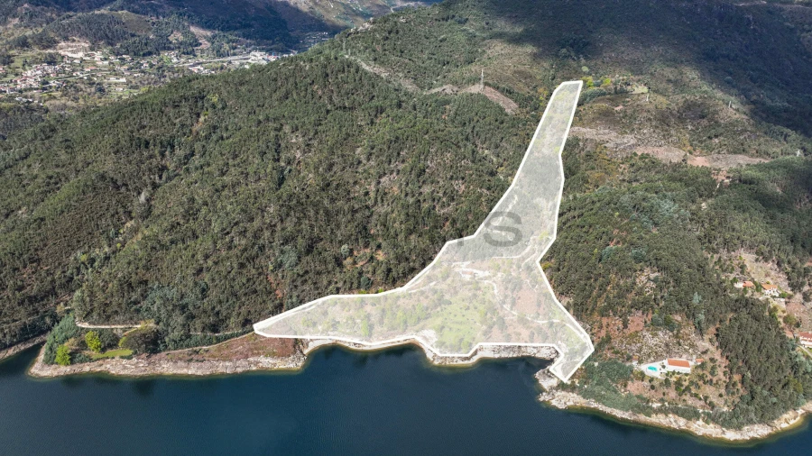 Moradia T3 para Venda em Rio Caldo Foto 2