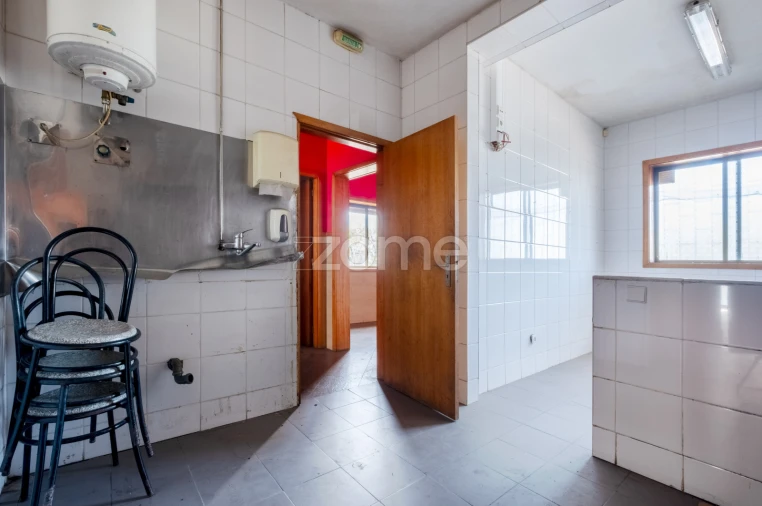 Negócio para Arrendamento em Pedrouços Foto 9