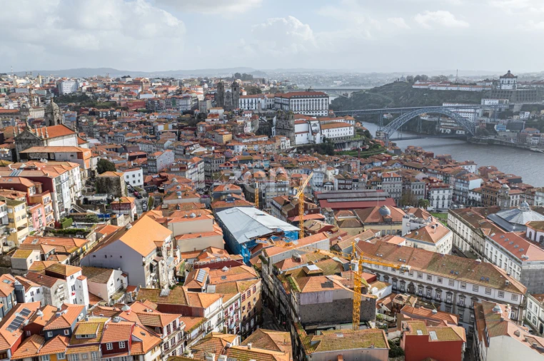 Negócio para Trespasse em Cedofeita, Santo Ildefonso, Sé, Miragaia, São Nicolau e Vitória Foto 12
