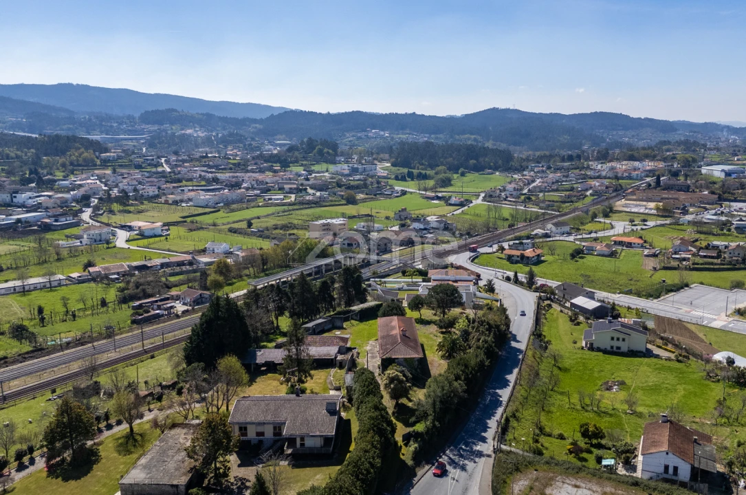 Moradia T3 para Venda em Vilaça e Fradelos Foto 35