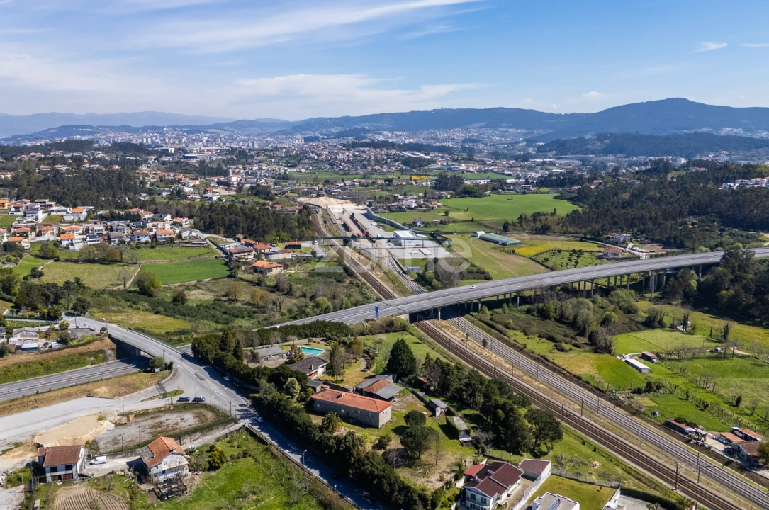 Moradia T3 para Venda em Vilaça e Fradelos Foto 36