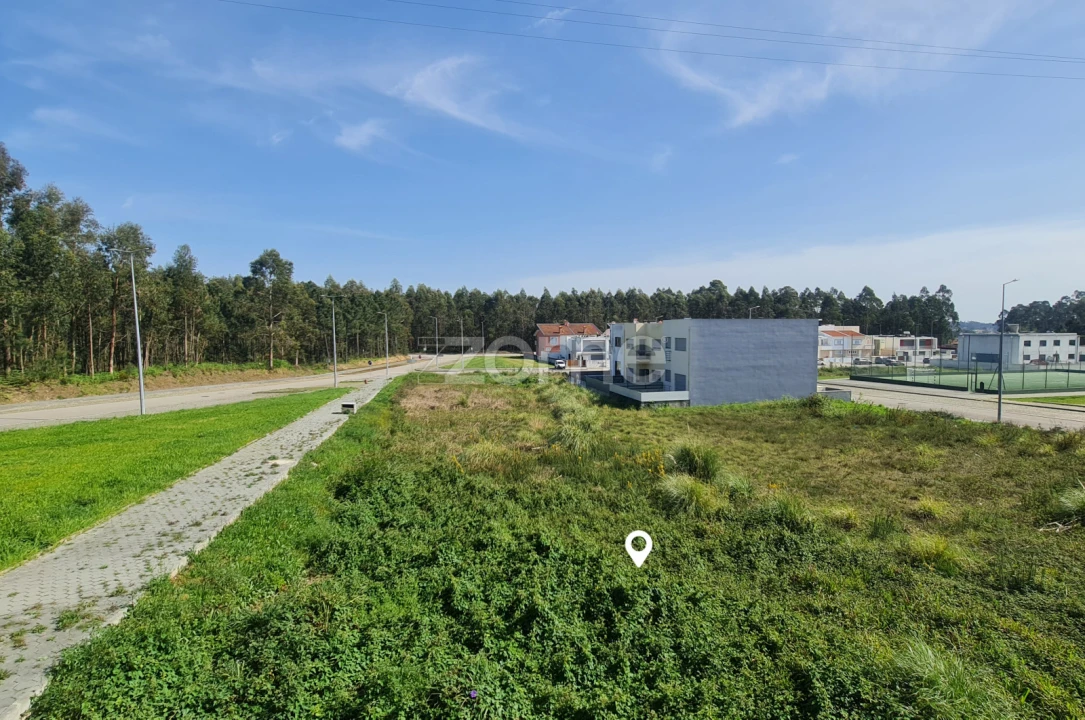 Terreno para Venda em São João de Ver Foto 12