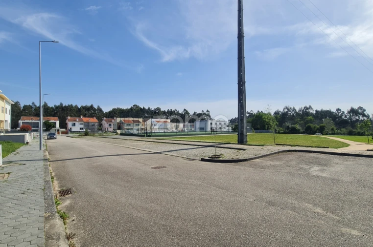 Terreno para Venda em São João de Ver Foto 14