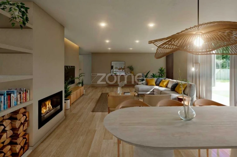 Moradia T4 para Venda em Soutelo Foto 16