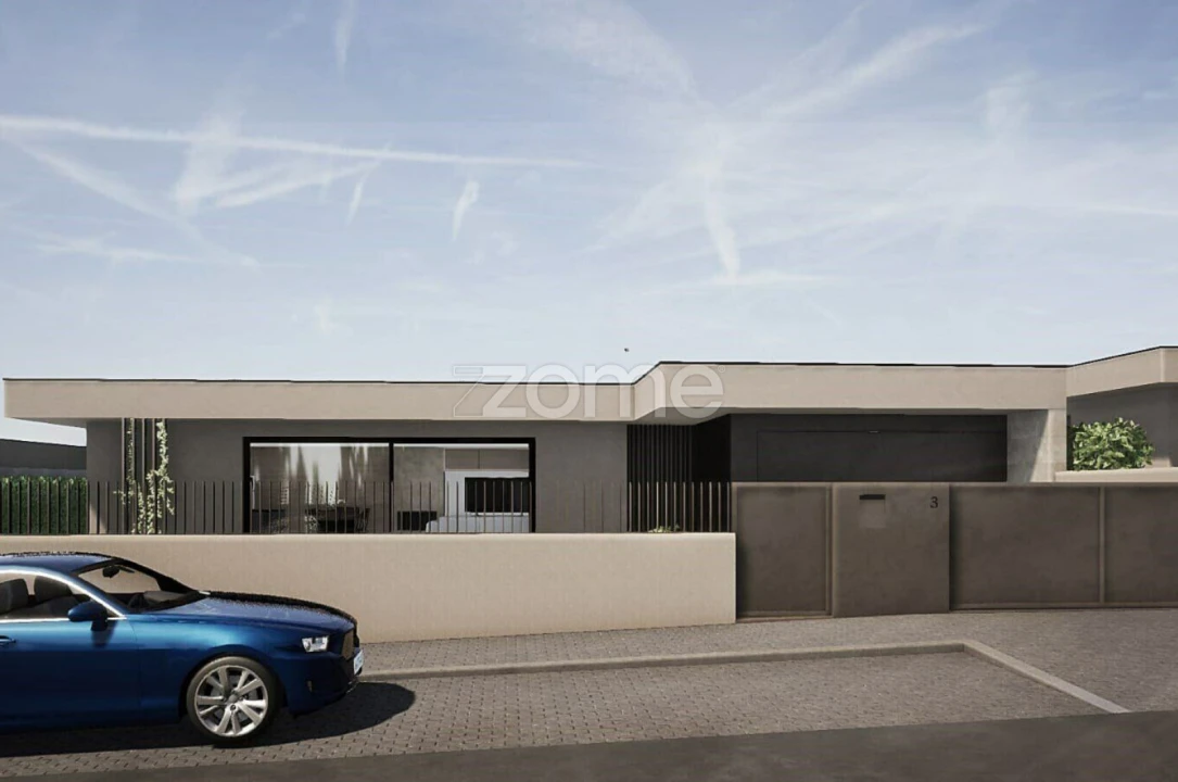 Moradia T4 para Venda em Soutelo Foto 13