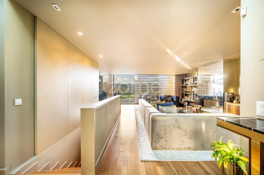 Moradia T4 para Venda em Água Longa Foto 5