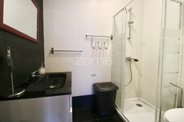 Moradia T5 para Venda em São Caetano Foto 5